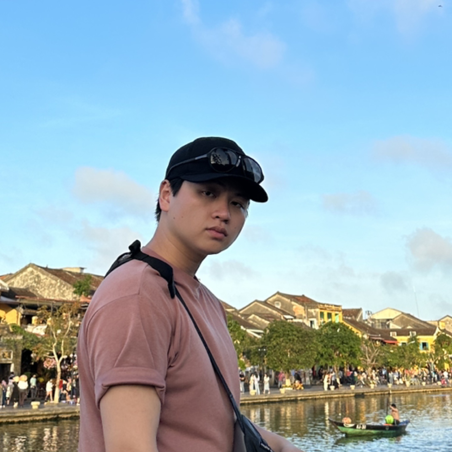 An Hoang profile