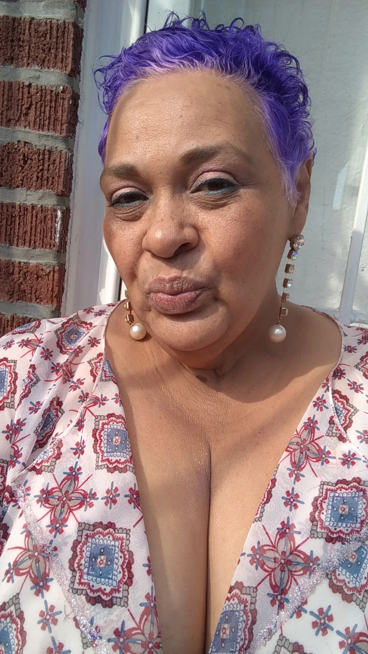Mariana Bazile profile