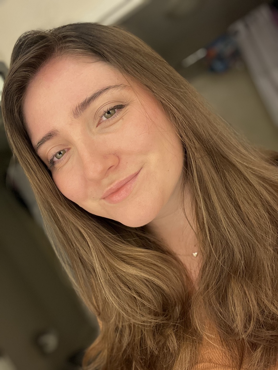 Claudia profile