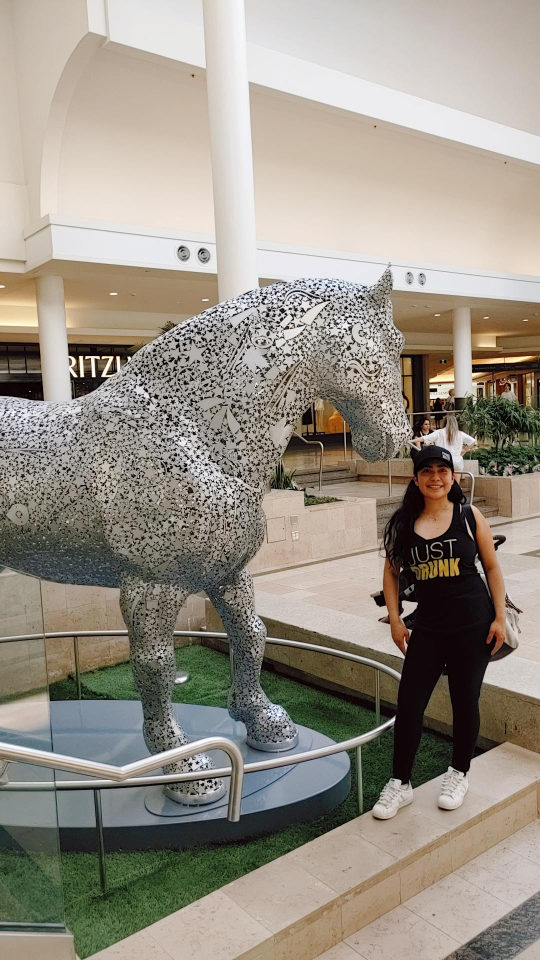 Isabela Mora profile