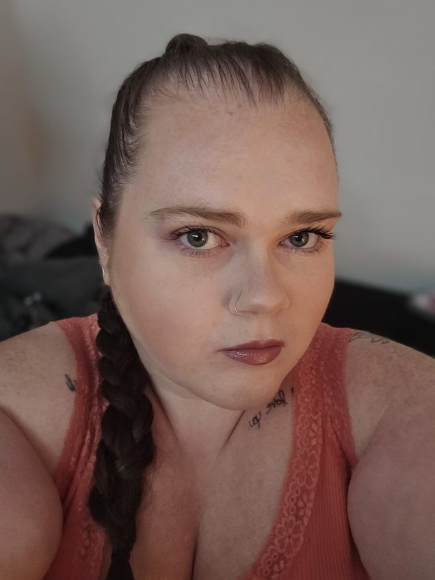 Robyn profile