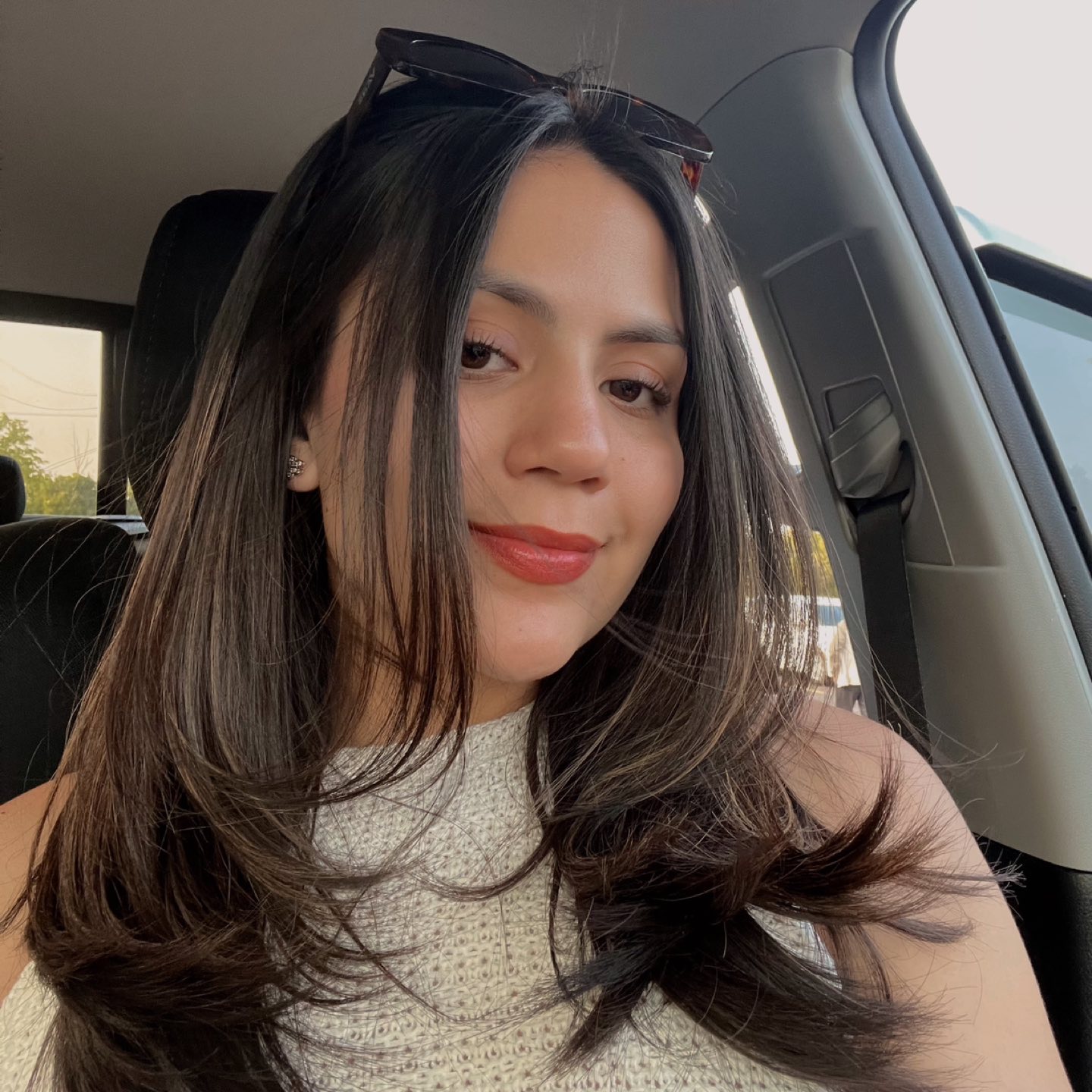 Nadia profile