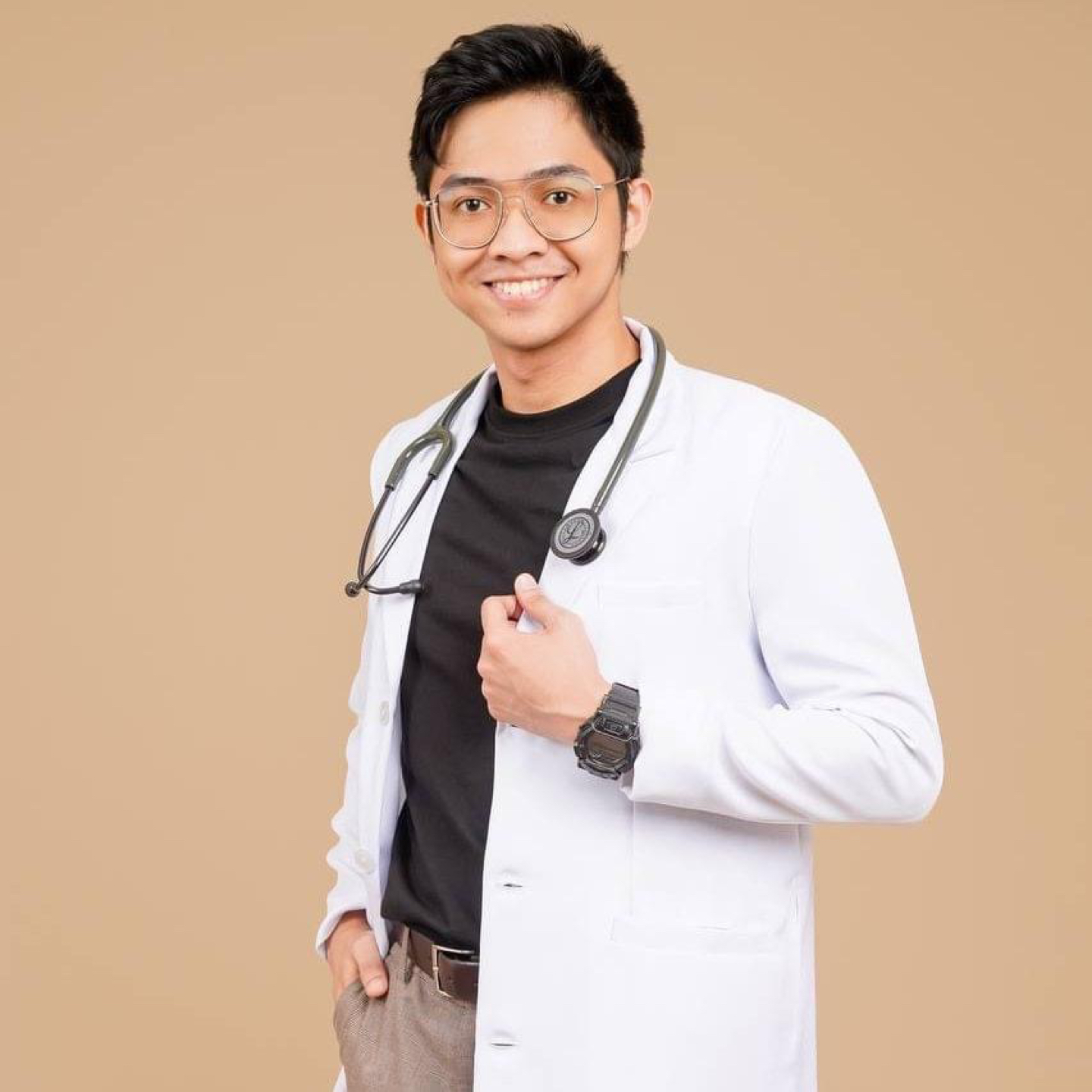 Kenneth Senining profile