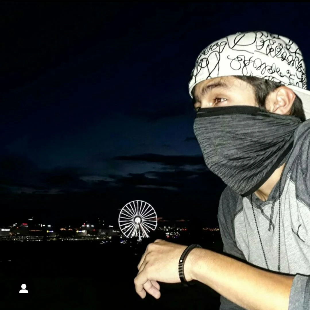 Axel Lara profile