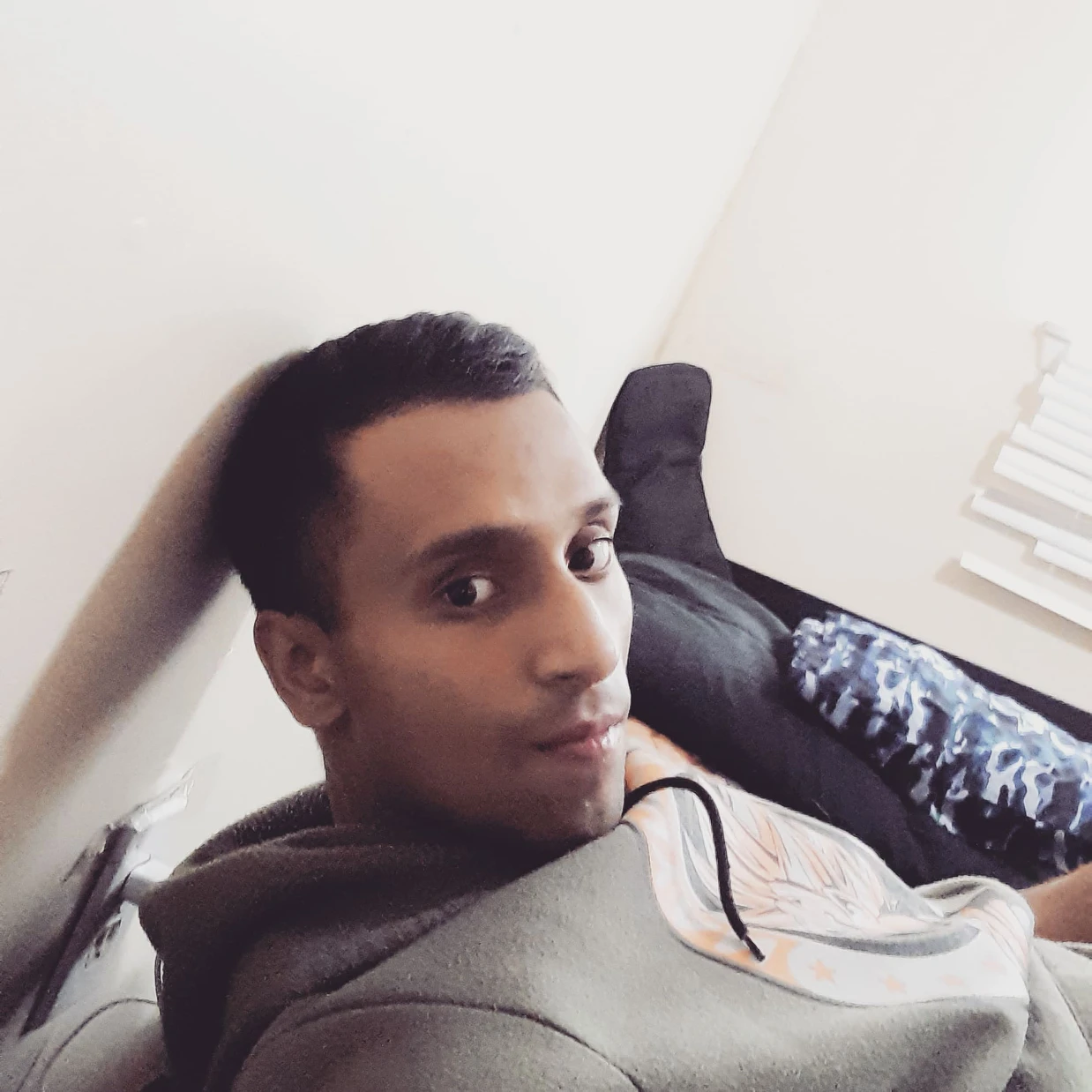 Ishmum Bashir profile