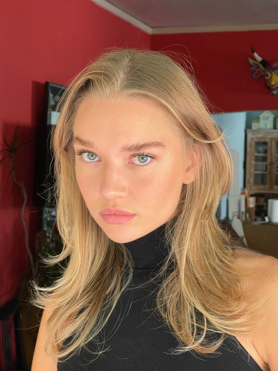 Viktoria profile