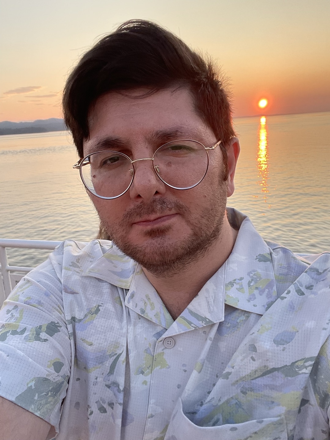 Farhad profile