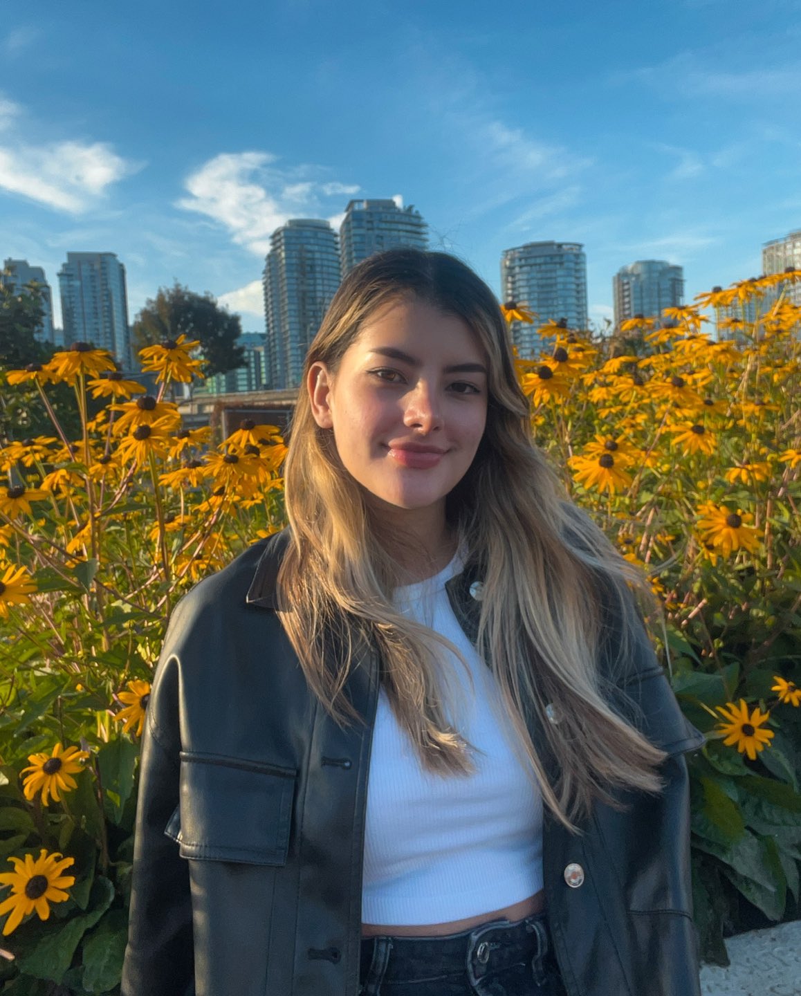 Angela Campos profile