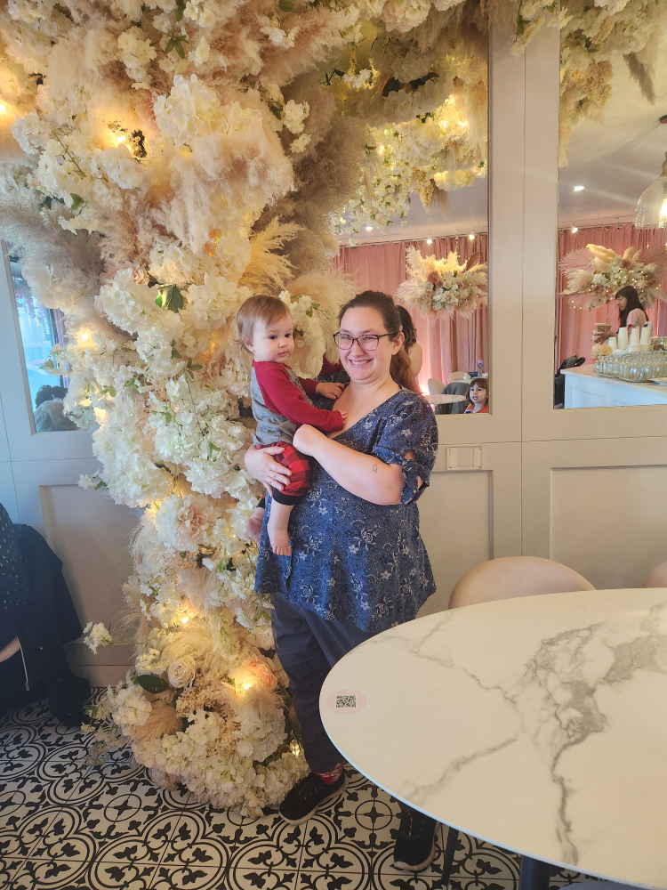 Kendra White profile