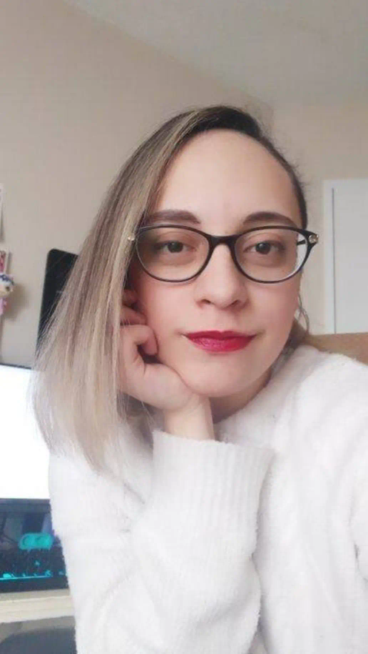 Manuela profile