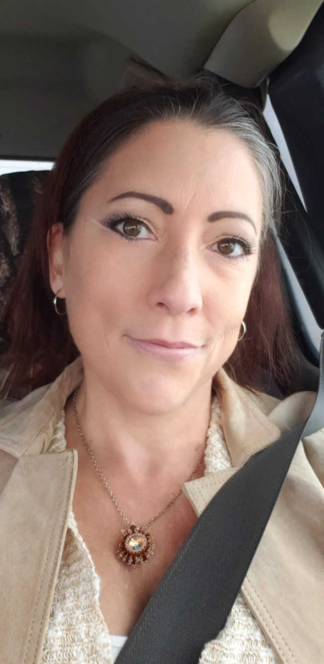 Aynjelia profile