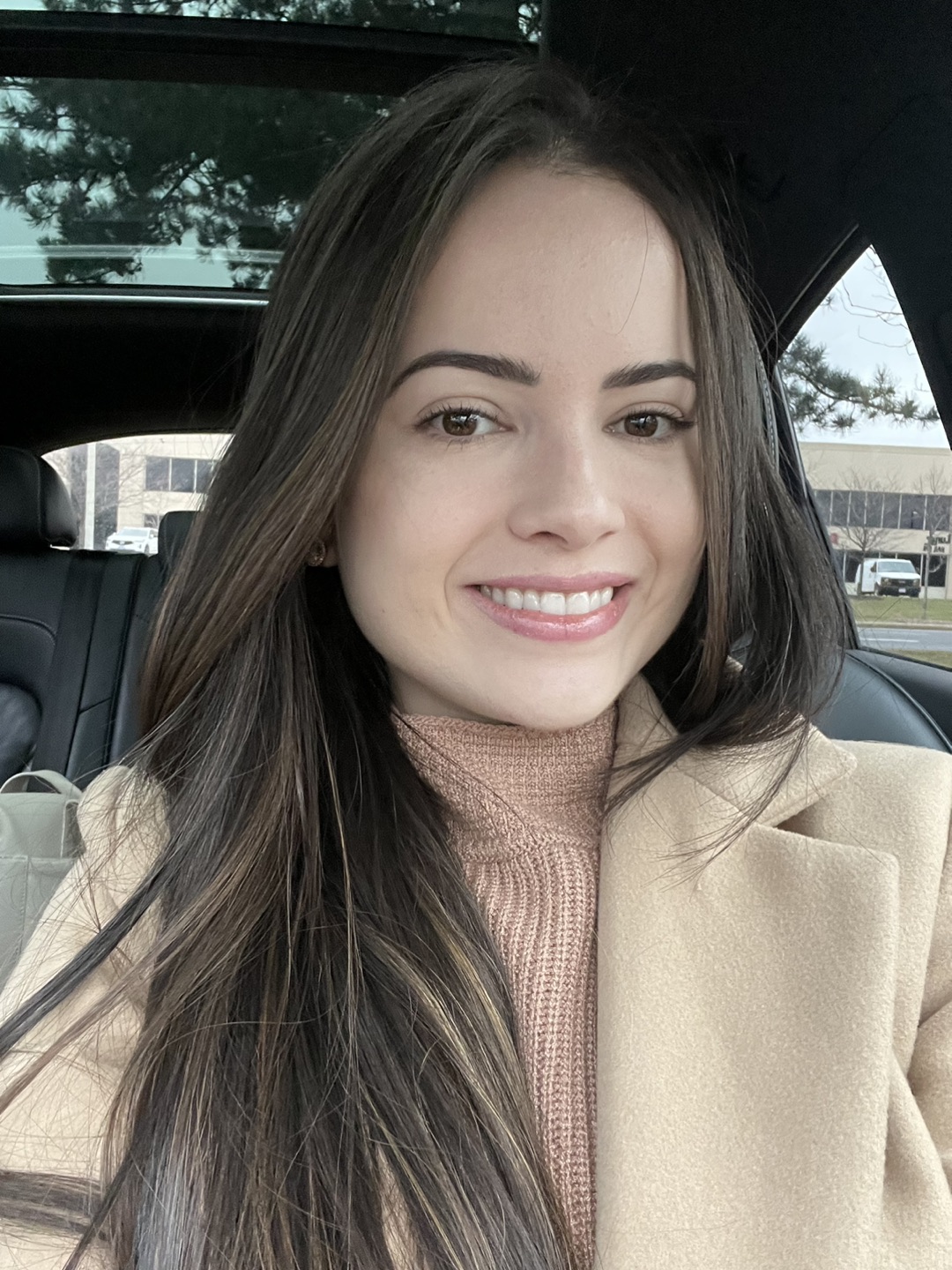 Mabsam Menezes profile