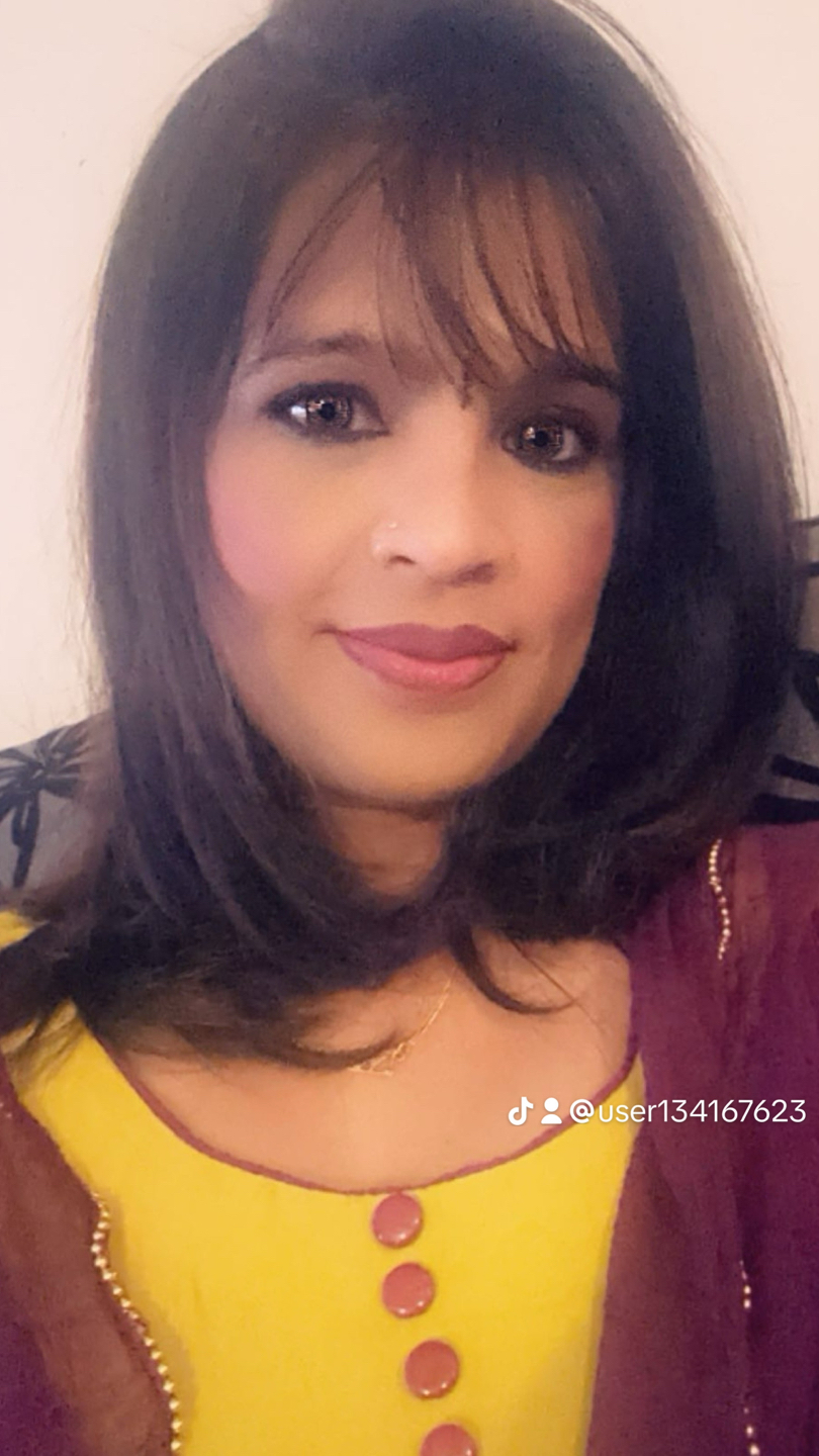 neeru profile