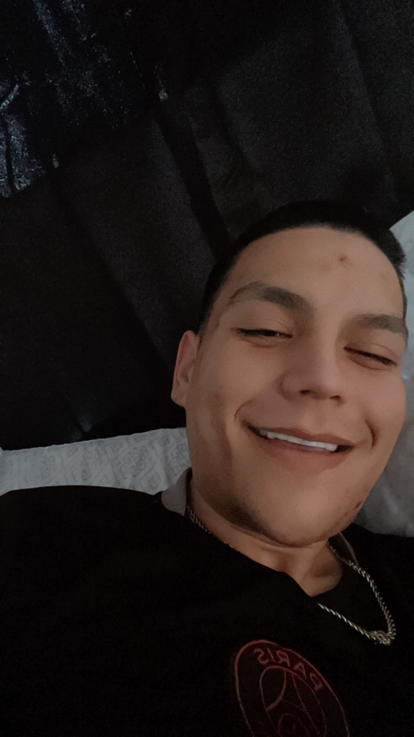 Andres profile