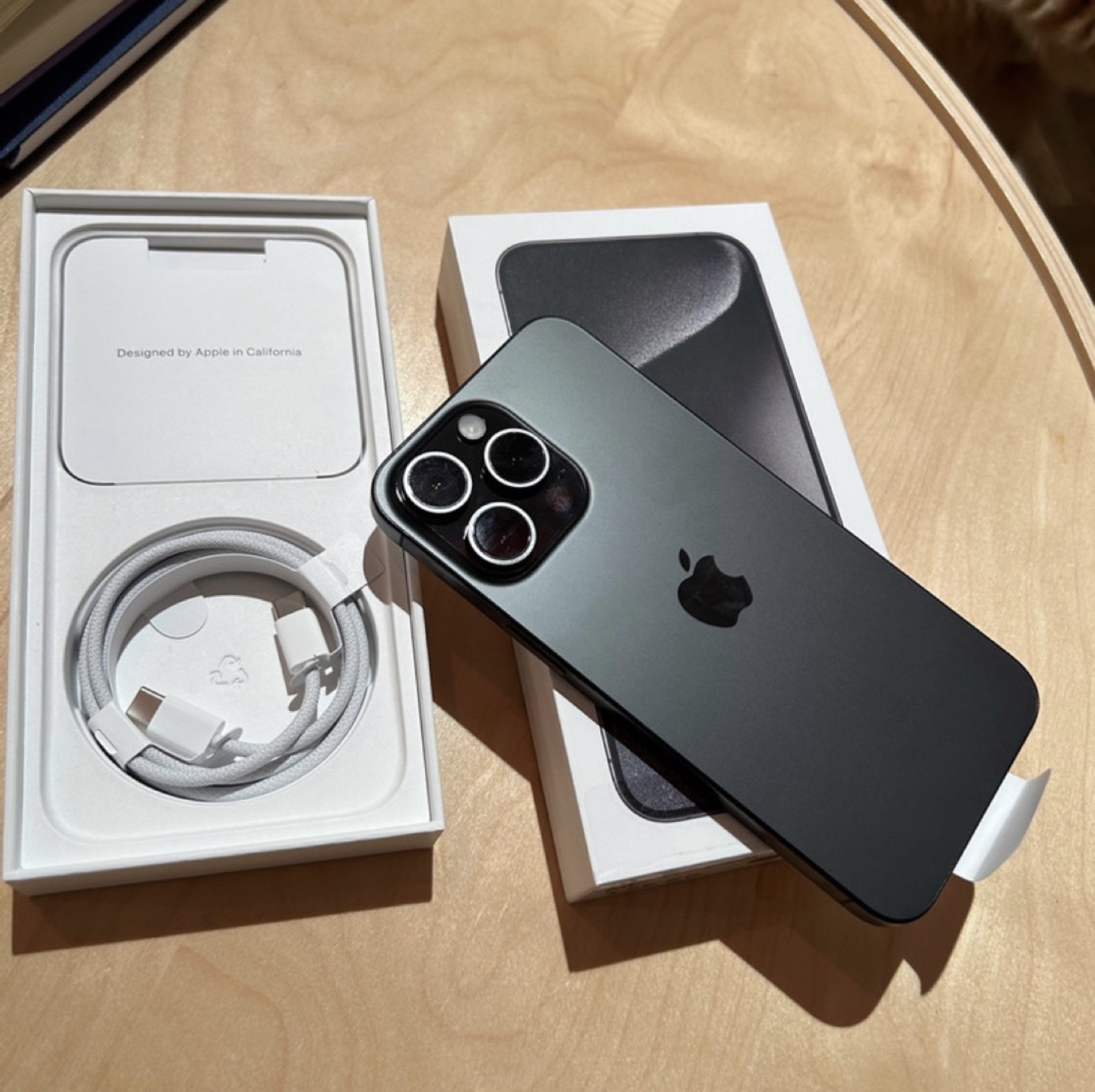Iphone 15 pro Max profile