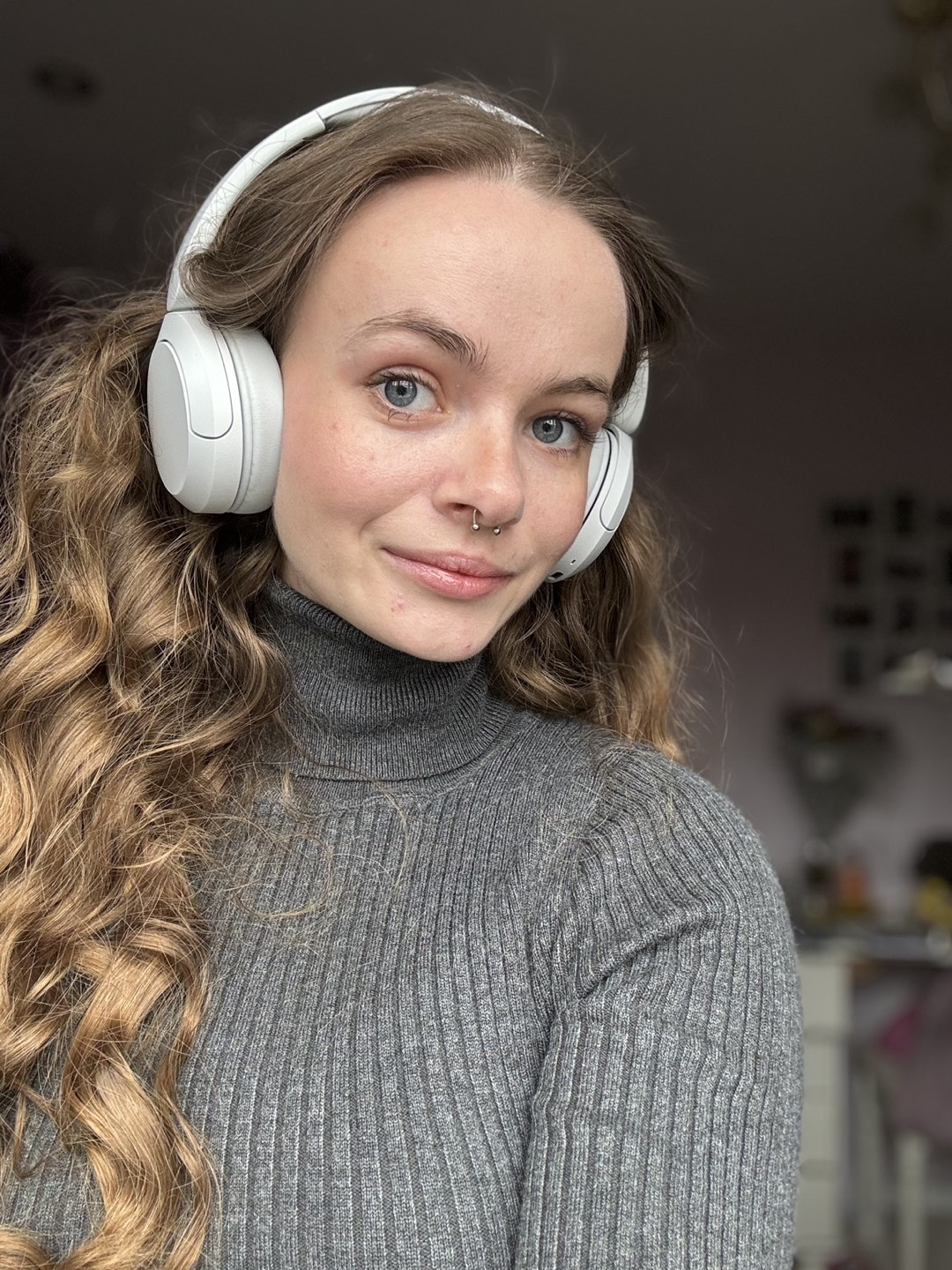 Alina profile