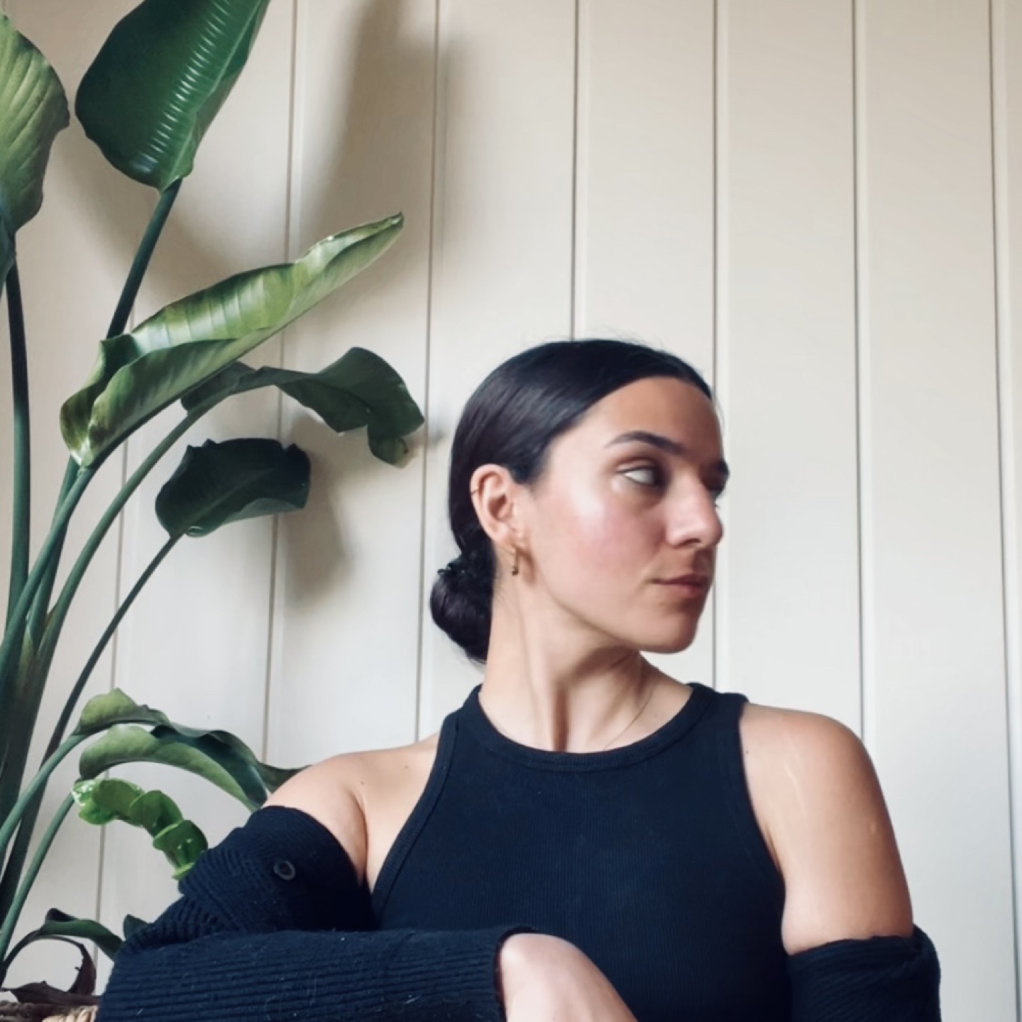 Dorsa M profile