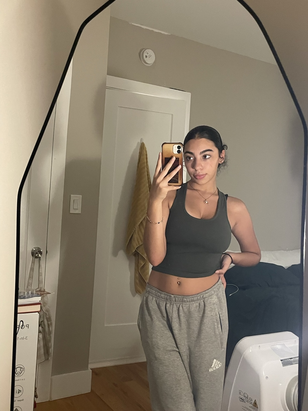 Nikki profile