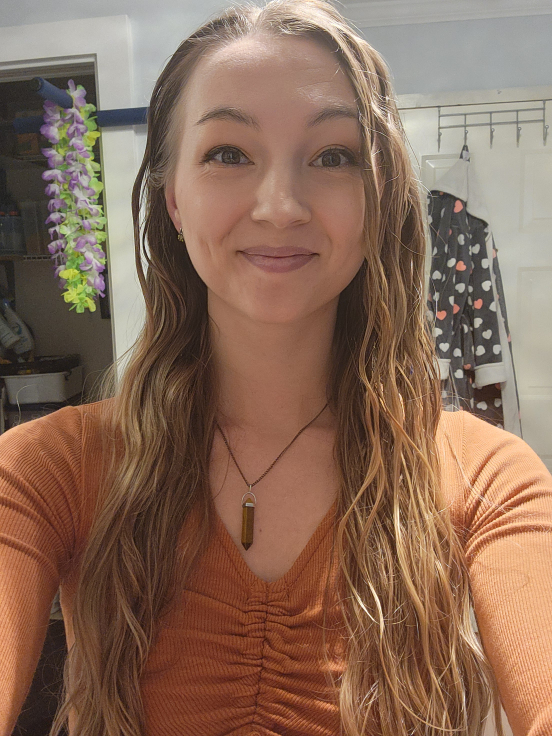 Samantha Kuss profile