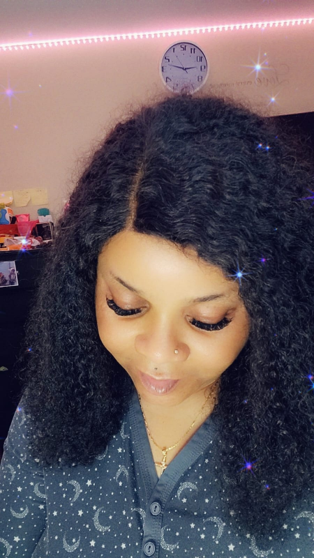 sann Akolade profile