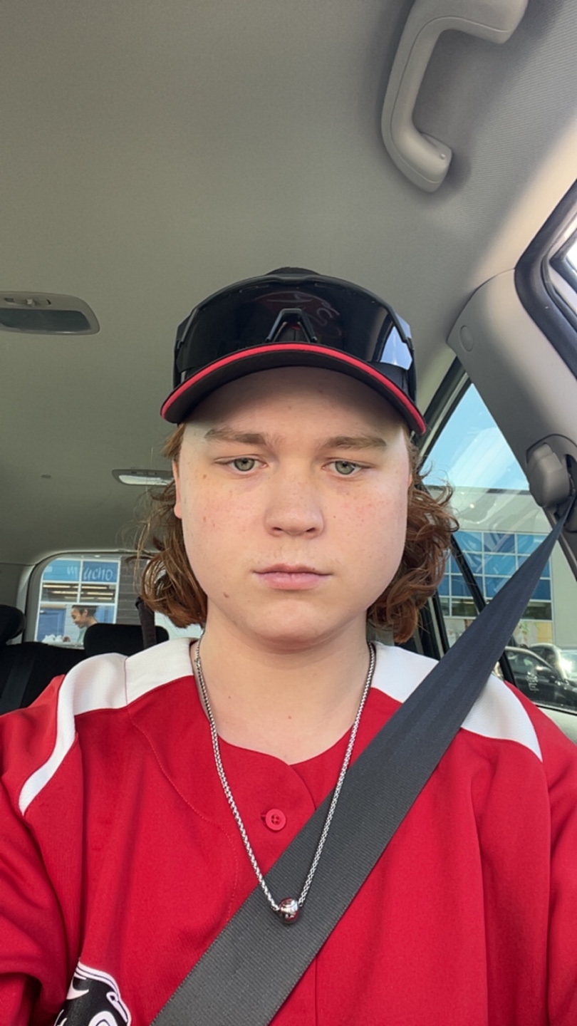 Derek profile