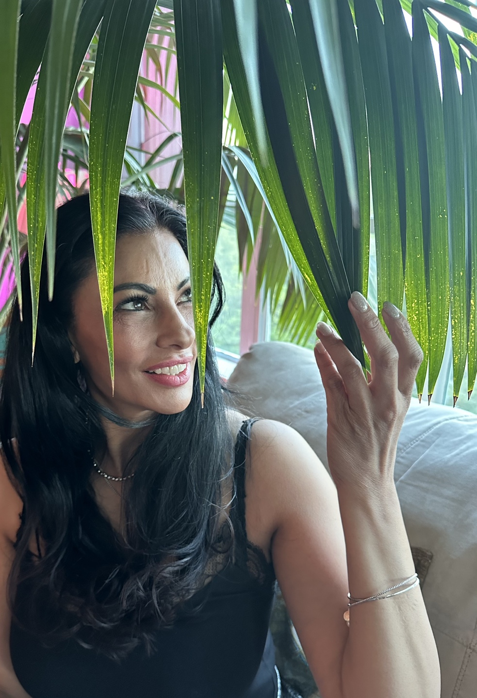 Amelia Sandhu profile