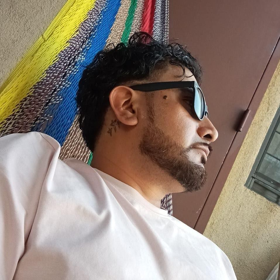 Carlos