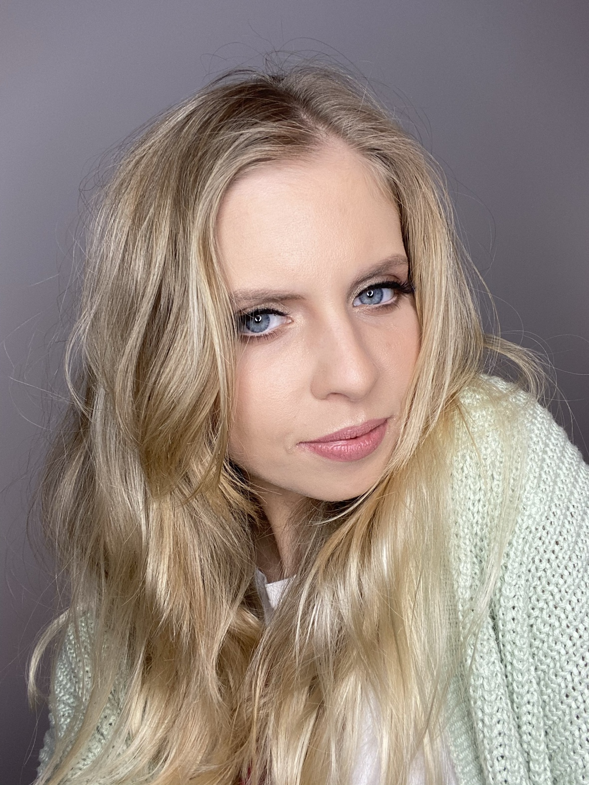 Paulina profile