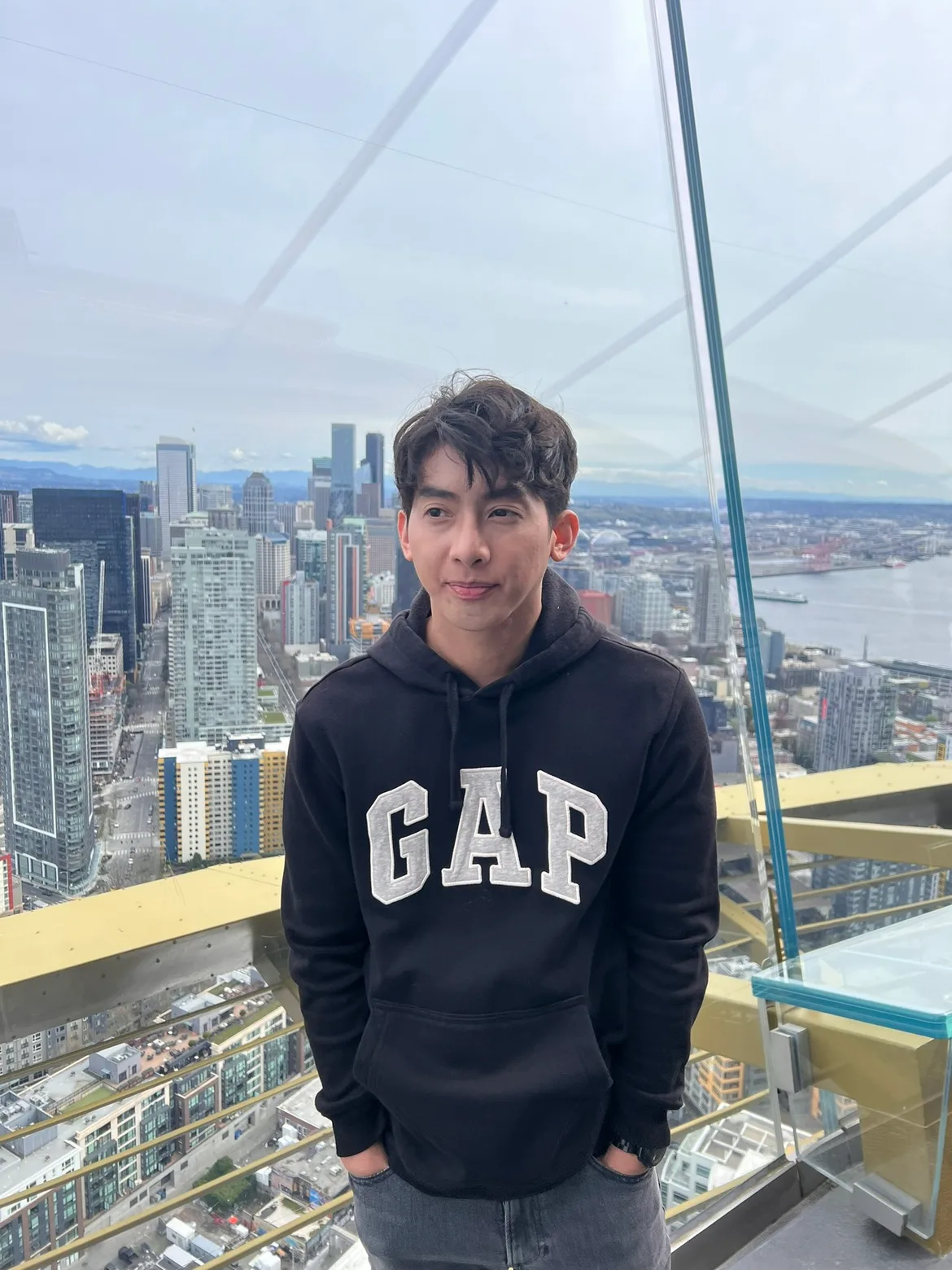 Alexander Fernandez profile