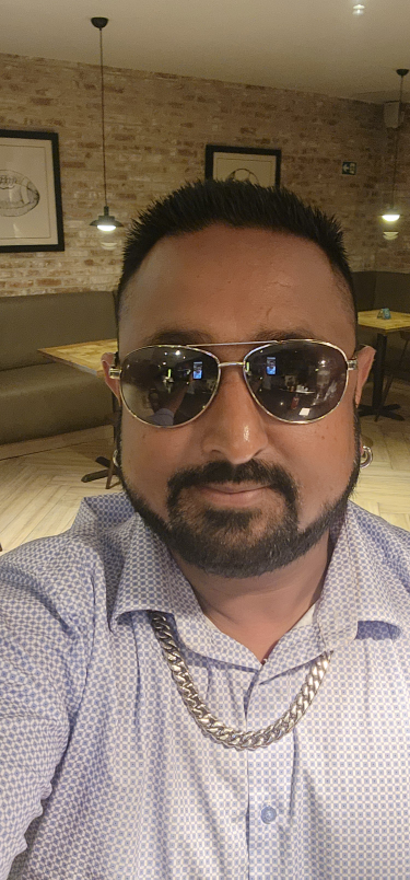 Navin Singh profile
