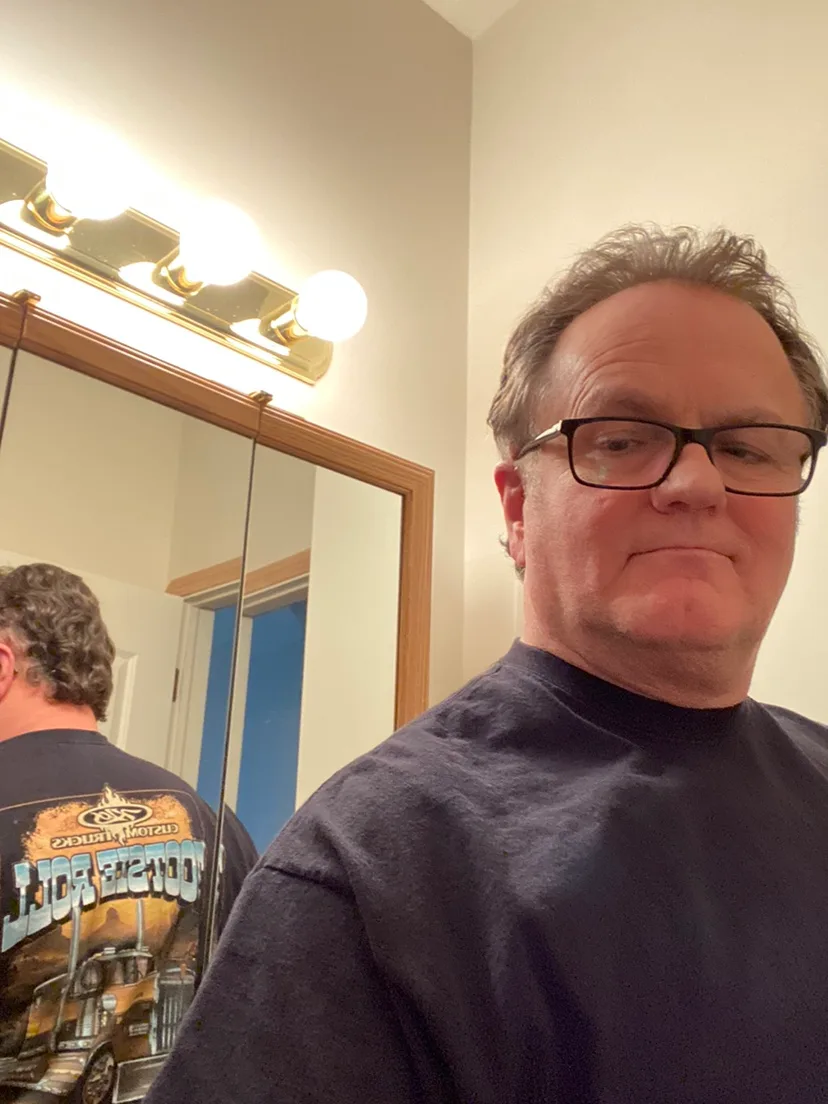 Garry Zaverucka profile