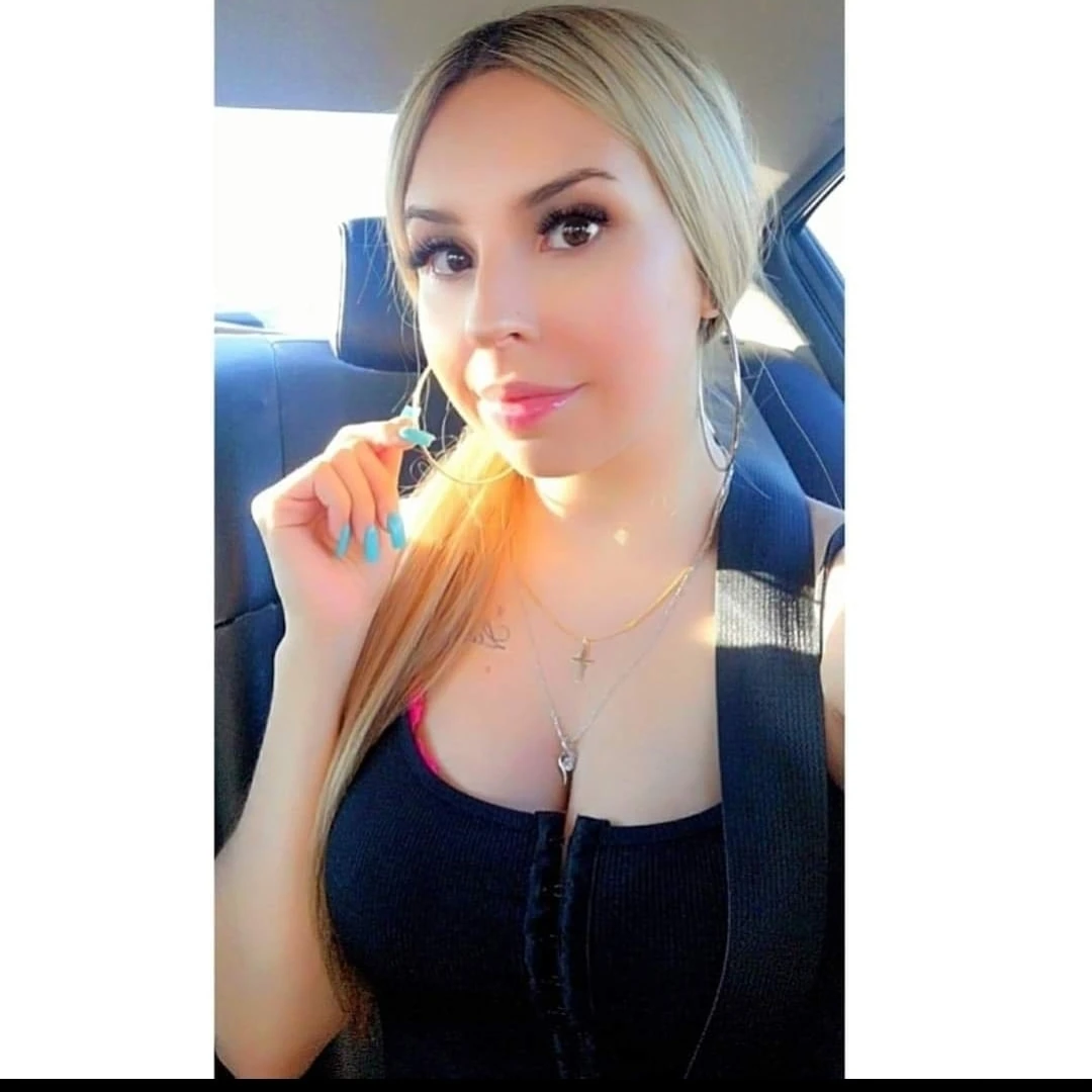 Nicole Santos profile